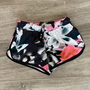 Girls Zella shorts